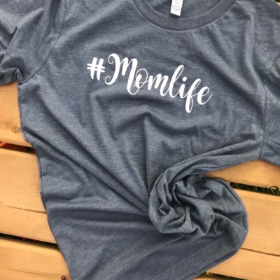 Ladies T-shirt - #momlife