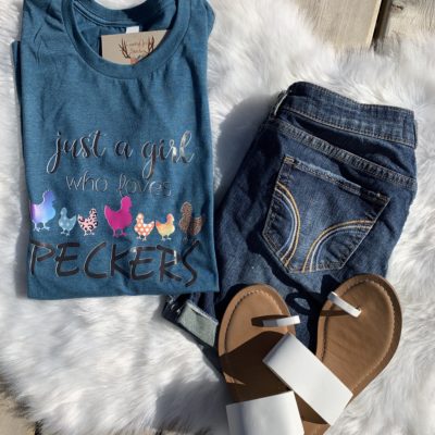 Ladies T-shirt - Loves Peckers