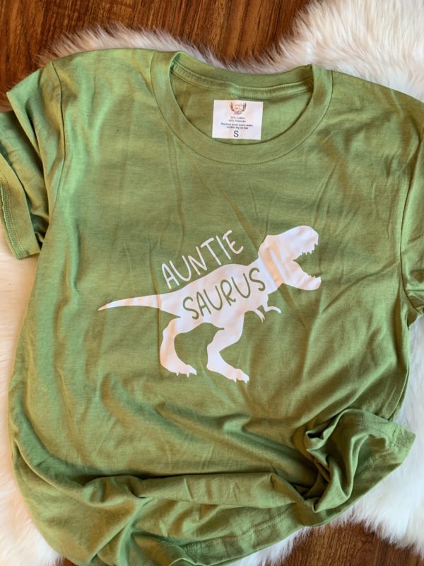 Ladies T-shirt - AUNTIE Saurus