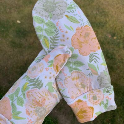 Mittens- Peach Floral
